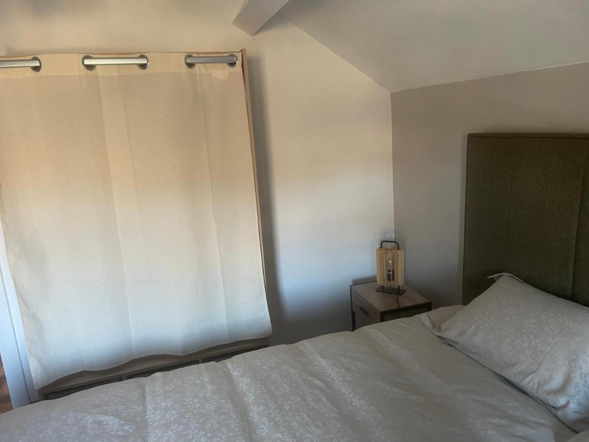 Chez Gwen Et Marie Villa Bogny-sur-Meuse ภายนอก รูปภาพ